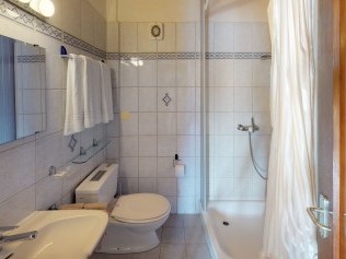Badezimmer - Reka-Ferienanlage Brissago