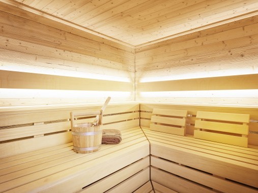 Wellnessbereich - Reka-Ferienanlage Chesa Engiadina Madulain