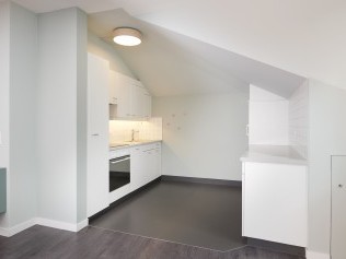 Küche - Reka-Ferienanlage Chesa Engadina Madulain