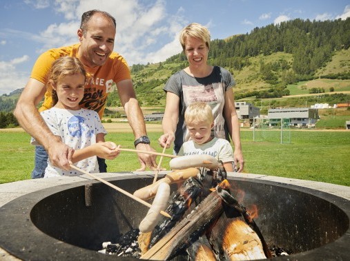 Aussenansicht - Reka-Ferienanlage Scuol
