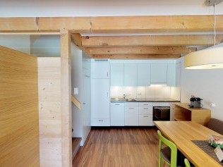 Cucina con zona pranzo - Casa di vacanza Reka Scuol