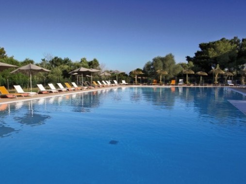 Poollandschaft - Résidence Golfe de Lozari