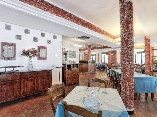 Espace restaurant - Residence La Cecinella