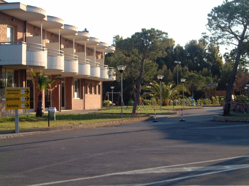 Exterior view of the holiday flat - Residence La Cecinella