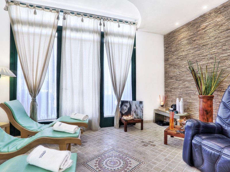 Wellness area with rest room - Residence La Cecinella