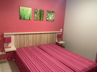 Schlafzimmer - La Grenadine