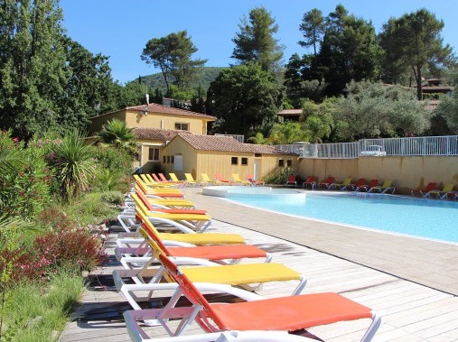 Espace piscine - Les Cottages Varois