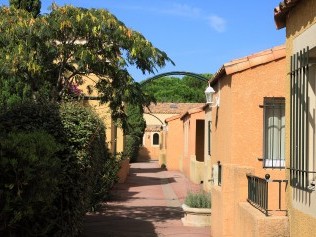 Vue extérieure - Résidence L'Oustal des Mers