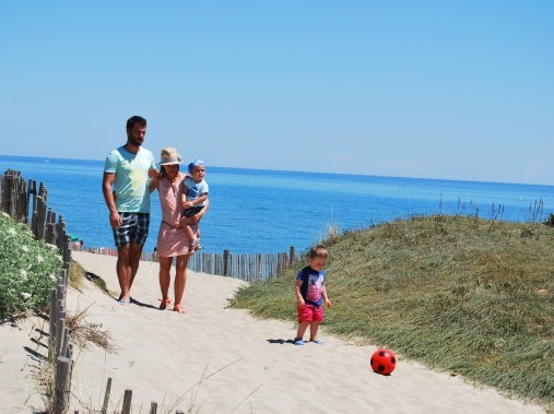 Plage toute proche de l'appartement de vacances - Résidence Mas de Torreilles