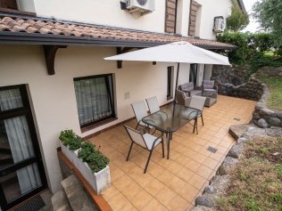 Gemütlicher Aussensitzplatz - Residence Primera