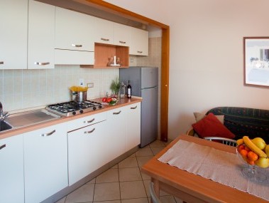 Wohnzimmer mit Essbereich - Residence Sant'Anna Pietra Ligure