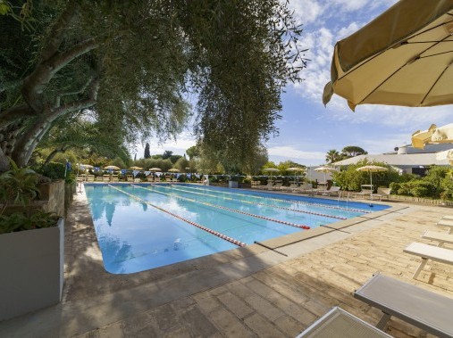 Area piscine - Residence Solemaremma