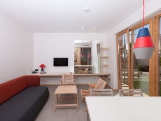 Wohnzimmer mit Essbereich - Ferienanlage Amarin