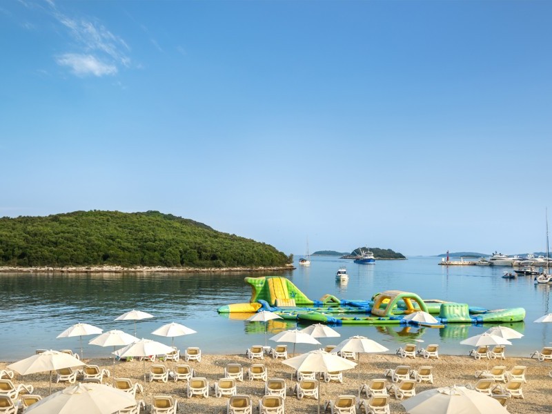 Strand ganz in der Nähe der Ferienwohnung - Resort Belvedere