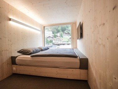 Revier Mountain Lodge Adelboden- smart cabin city view