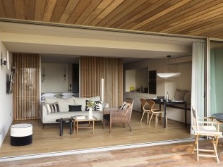 Wohnzimmer mit Essbereich - Santa Giulia Palace