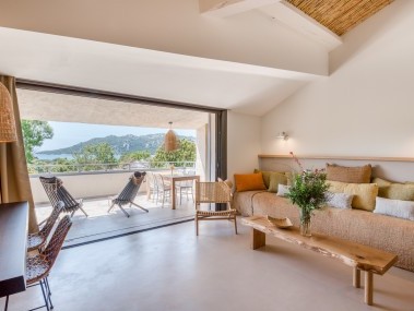 Wohnzimmer mit Essbereich - Santa Giulia Palace