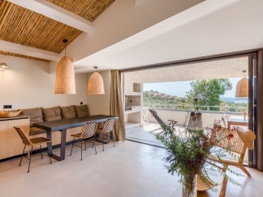 Wohnzimmer mit Essbereich - Santa Giulia Palace