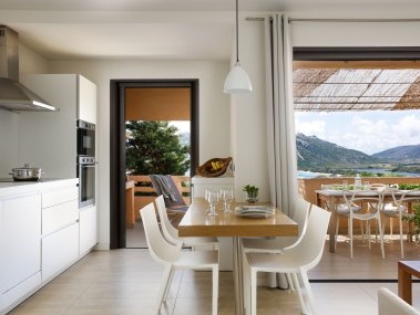 Wohnzimmer mit Essbereich - Santa Giulia Palace