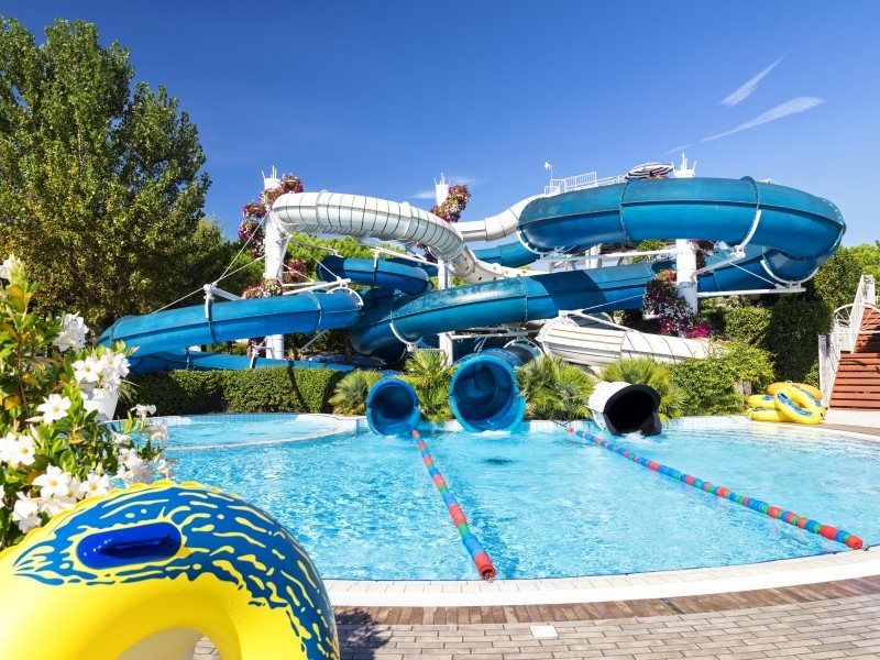 Piscina per grandi e piccoli nuotatori - Sant'Angelo Village