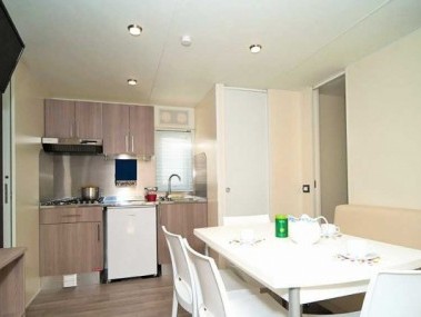 Küche mit Essbereich - Sant'Angelo Village