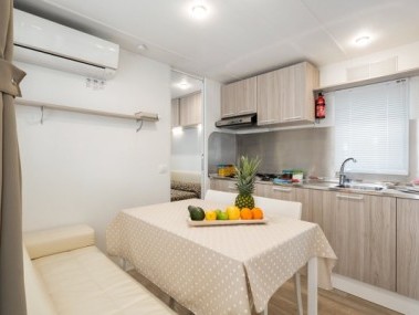 Wohnzimmer mit Essbereich - Sant'Angelo Village