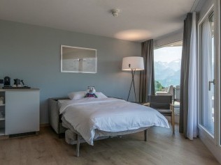 Panorama Familienzimmer Design mit Terrasse