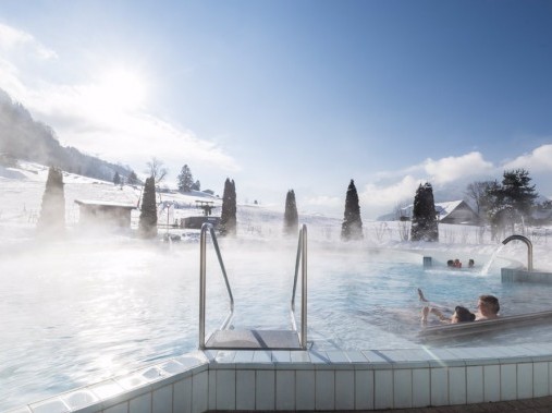 Swimming pool - Swiss Holiday Park