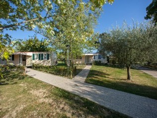 Aussenansicht Mobilhome - The Garda Village Camping