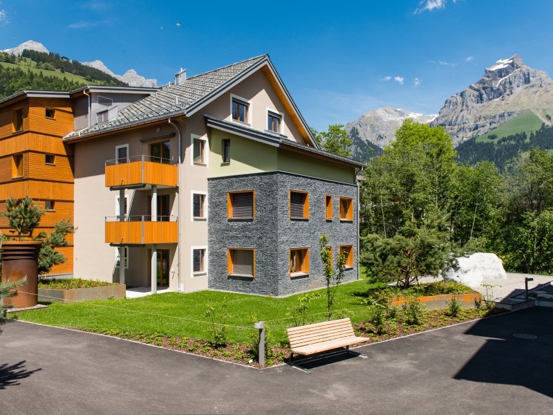 Aussenansicht im Sommer - Titlis Resort