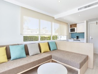 Küche - Universal Aparthotel Elisa