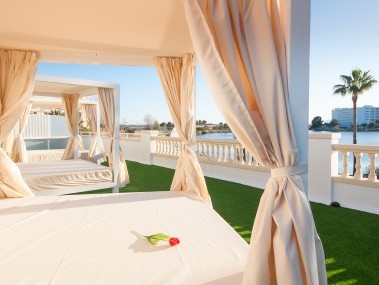 Terrasse - Universal Aparthotel Elisa