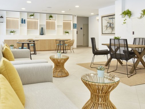 Lobby - Universal Aparthotel Elisa - Playa de Muro/Alcudia Mallorca