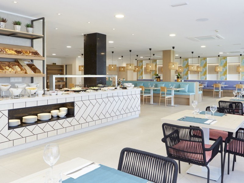 Restaurant - Universal Aparthotel Elisa - Playa de Muro/Alcudia Mallorca