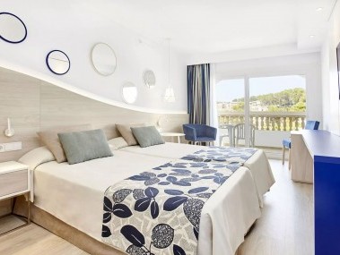 Schlafzimmer - Universal Aparthotel Don Camillo