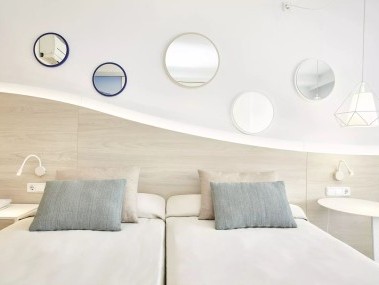 Schlafzimmer - Universal Aparthotel Don Camillo