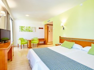 Wohn- und Schlafzimmer - Universal Hotel/Appartement Laguna