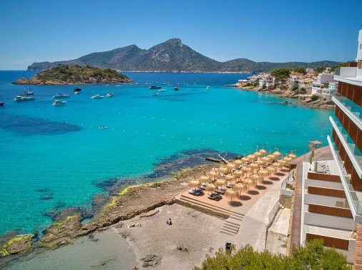 Blick über die Ferienanlage - Universal Hotel Aquamarin - Sant Elm Mallorca