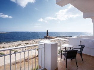 Balcon avec vue sur la mer - Universal Hotel Cabo Blanco