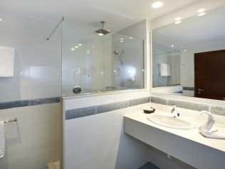 Salle de bains - Universal Hotel Cabo Blanco