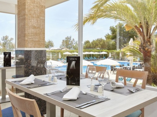 Restaurant - Universal Hotel Castell Royal - Canyamel Mallorca
