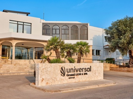 Aussenansicht - Universal Hotel Grand Léon & Spa - Colonia Sant Jordi Mallorca