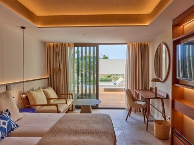 Wohn- und Schlafzimmer - Universal Hotel Grand Léon & Spa