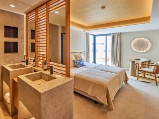 Badezimmer - Universal Hotel Grand Léon & Spa