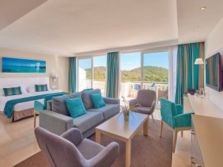 Wohn- und Schlafzimmer - Universal Hotel Lido  & Spa