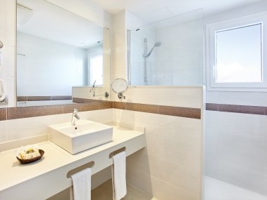 Salle de bains - Universal Hotel Marques